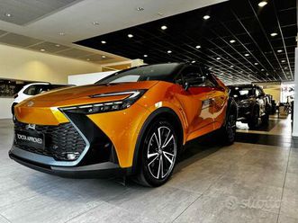 toyota c-hr 2.0 phev lounge premiere