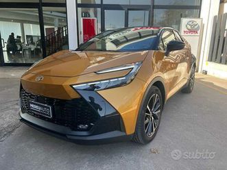 toyota c-hr 2.0 phev lounge premiere