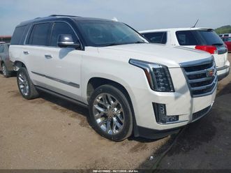 cadillac escalade premium collection