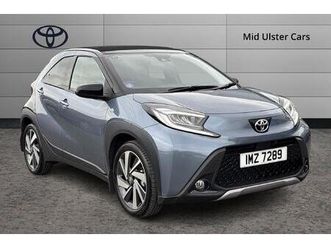 toyota aygo x exclusive hatchback's 1.0 vvt-i exclusive (canvas roof) x-shift euro 6 (start/stop) 5dr