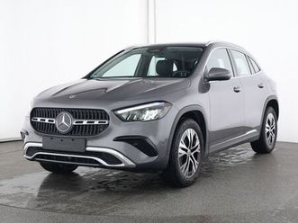 mercedes-benz gla 180 progressive+lenkrhz+el.heckkl+led+kamera