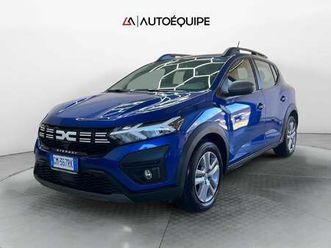 dacia sandero stepway 1.0 tce 100 cv eco-g comfort del 2023 usata a roma