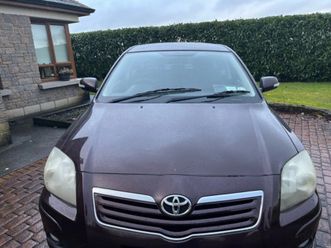 toyota avensis 1.6 petrol