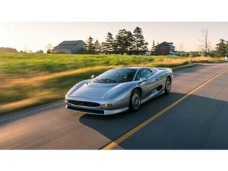 1993 jaguar xj220