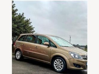 1.8 16v design euro 5 5dr (snav)