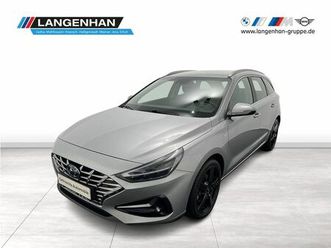 hyundai i30cw prime navi rfk dab acc shz el. sitze