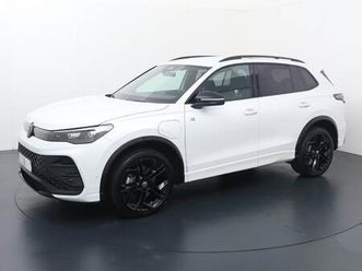 volkswagen tiguan 1.5 ehybrid r-line business | 204 pk | soh 100% | automaat | trekhaak wegklapbaar | elek. achterklep | r-line |