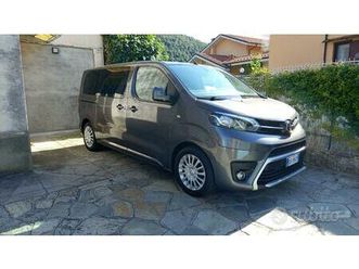 toyota proace verso 9 porti