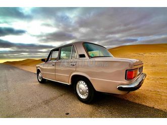 autre autres essence manuelle 1980 à laâyoune