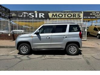 2017 mahindra tuv 300 1.5 td 7-seat