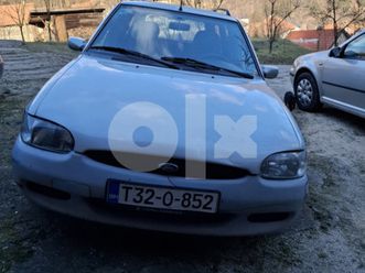 ford escort 1.6 16v benzin/plin