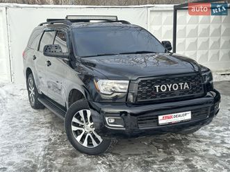 toyota sequoia 2008