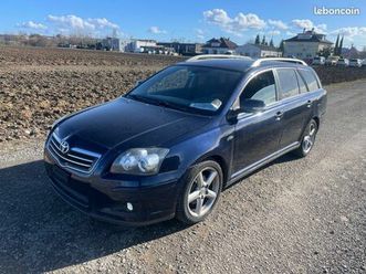 toyota avensis 2.2 d4d 177ch break