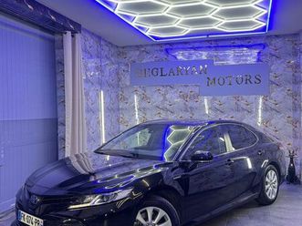 toyota camry 2.5 hybride 218h entretien complet