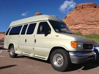 2006 ford econoline e-350 super duty extended 12 passenger van