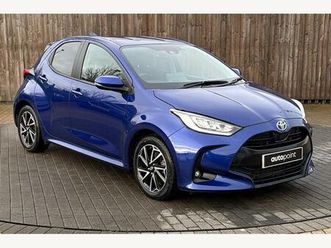 1.5 vvt-h design e-cvt euro 6 (start/stop) 5dr