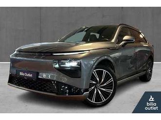 awd performance 551hk premium