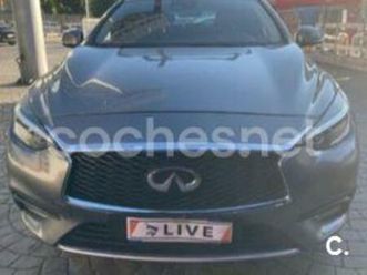 infiniti q30 2.2d premium 7dct awd