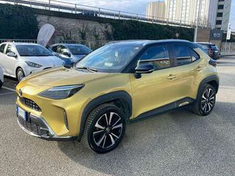 1.5h (116 cv) e-cvt premiere