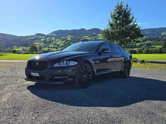 xj 3.0d v6 portfolio automatic