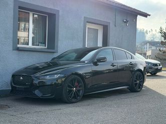 xe 2.0 r-dynamic black p250 rwd automat