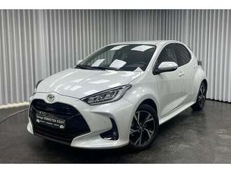 1.5 vvt-i / aut. / led / app / cam / pdc / ...