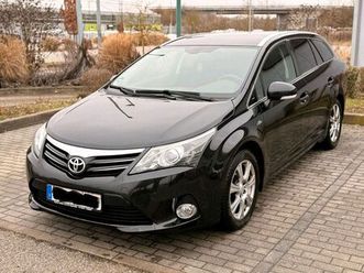 toyota avensis 2.2 d,ahk, garantie