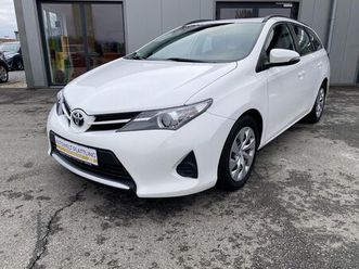 toyota auris touring sports cool