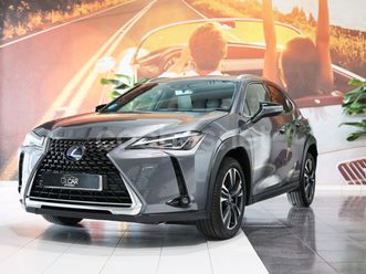 lexus ux 2.0 250h executive plus