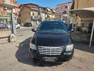 crysler grand voyager 7 posti 2.8crd automatico