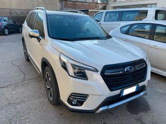 subaru forester 2.0 e-boxer mhev cvt lineartronic premium