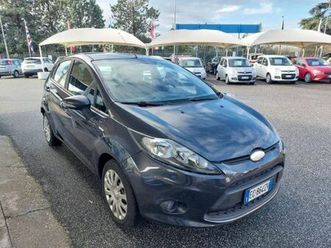 ford fiesta + 1.6 tdci 95cv 5 porte