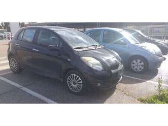 yaris ii 2005 5p 1.3 dual sol my10