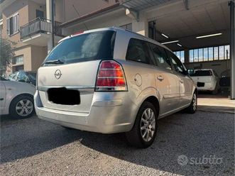 opel zafira 1.6 benzina/metano 7 posti