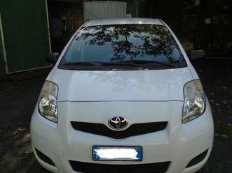 yaris '11 euro5 96000 km unipro ok neop