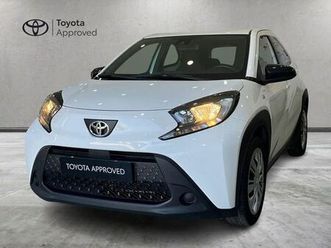 toyota aygo x aygo x 1.0 active 72cv s-cvt