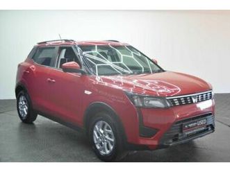 2024 mahindra xuv 300 1.5d | w6