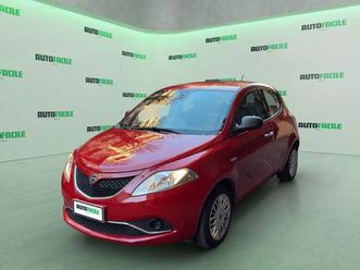 lancia ypsilon 1.2 69 cv - distribuzione fatta -
