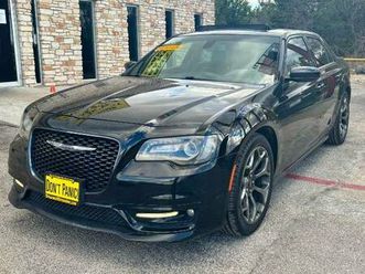 bad credit not problem monday special from victor 17 chrysler 300 s.