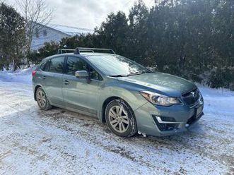 2015 subaru impreza hatchback - low miles