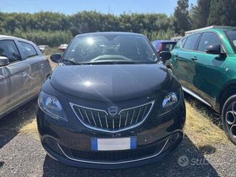 lancia ypsilon iii 2021 - ypsilon 1.0 firefly hybr