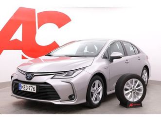 sedan 1,8 hybrid active edition - koukku / navi / p.kamera / adaptkkari yms.