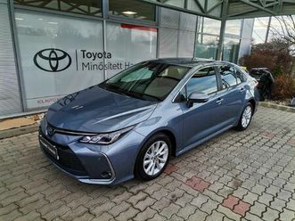 sedan 1.8 hybrid comfort tech e-cvt mo-i. elektronikus szerviztörténet. 2 év toyota használtautó garancia. áfá-s