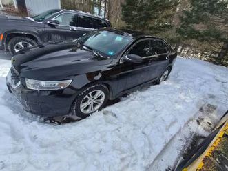 2016 ford taurus interceptor