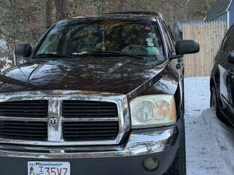 2005 dodge dakota quad cab slt runs low miles inspected