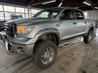 used 2013 toyota tundra grade