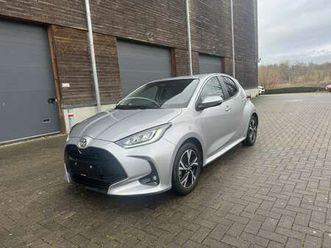 hybrid 116 1.5 vvt-i teamplayer 5 ans garantie