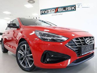 hyundai i30 1.5 t-gdi-led-kamera-virtual-navi-1lastnik-