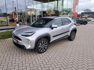 ② toyota yaris cross dynamic plus — toyota — 2ememain