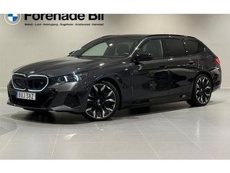 bmw i5 m60 xdrive touring m sport pro panorama b&w drag hud